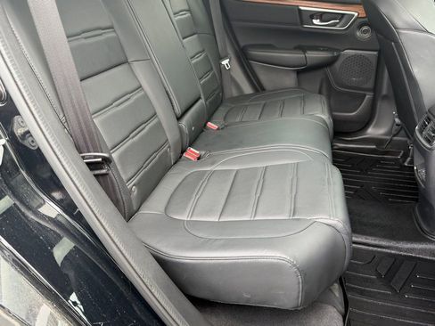 Used 2018 Honda CR-V Touring image 17