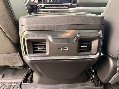New 2026 GMC Sierra 1500 Elevation w/ Elevation Premium Package AWD/4WD image 27