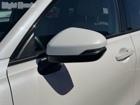 Certified 2025 Honda HR-V EX-L image 8