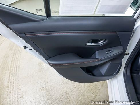 Used 2024 Nissan Sentra SR w/ SR Premium Package image 21