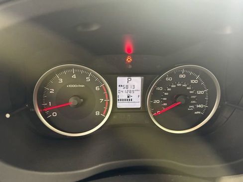 Used 2018 Subaru Forester 2.5i Premium w/ All-Weather Package image 16