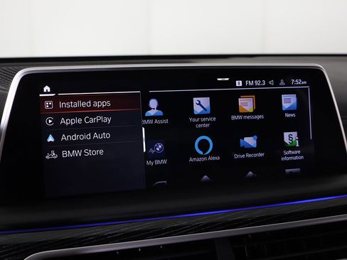 Used 2022 BMW 750i xDrive w/ Executive Package AWD/4WD image 62