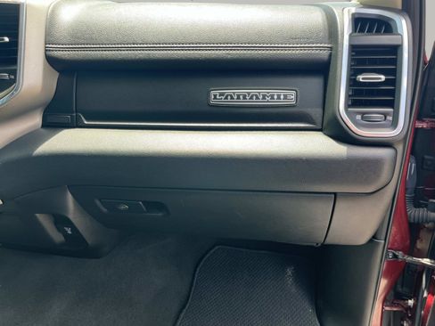 Used 2019 RAM 1500 Laramie AWD/4WD image 28