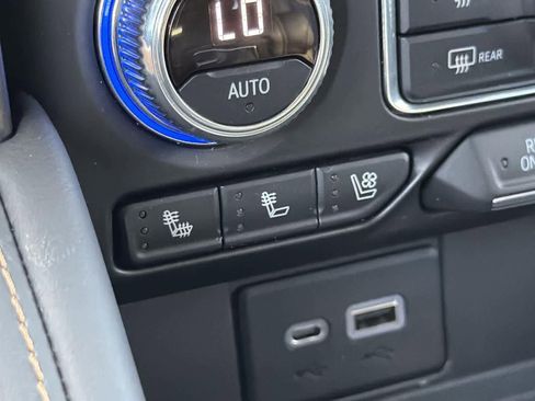 Used 2022 GMC Yukon XL AT4 w/ Max Trailering Package image 21