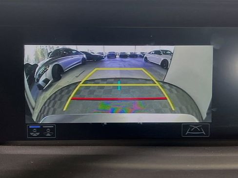 Used 2018 Lexus LS 500 F Sport image 21