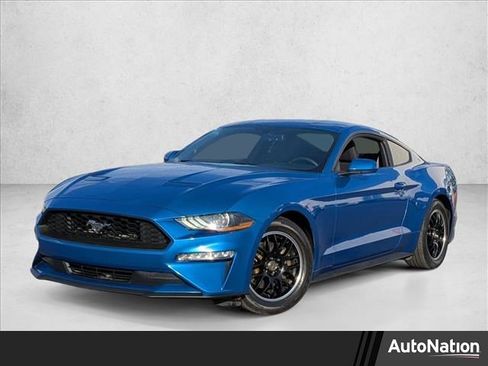 Used 2020 Ford Mustang Coupe image 1