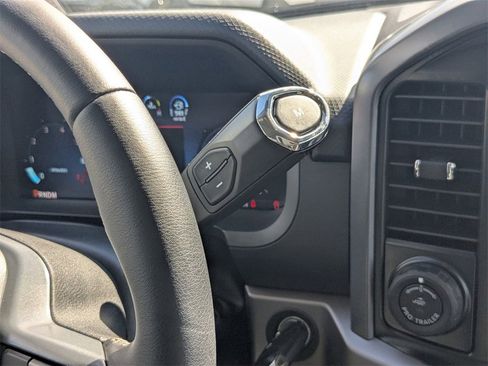 Used 2024 Ford F150 XLT image 17