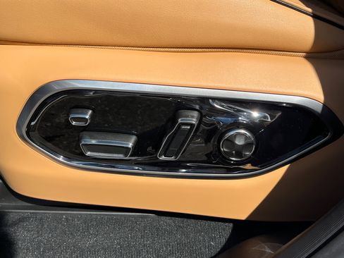 New 2025 Jeep Grand Cherokee Summit image 21