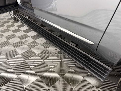 New 2026 GMC Yukon XL Denali w/ Sun & Power Step Package image 7