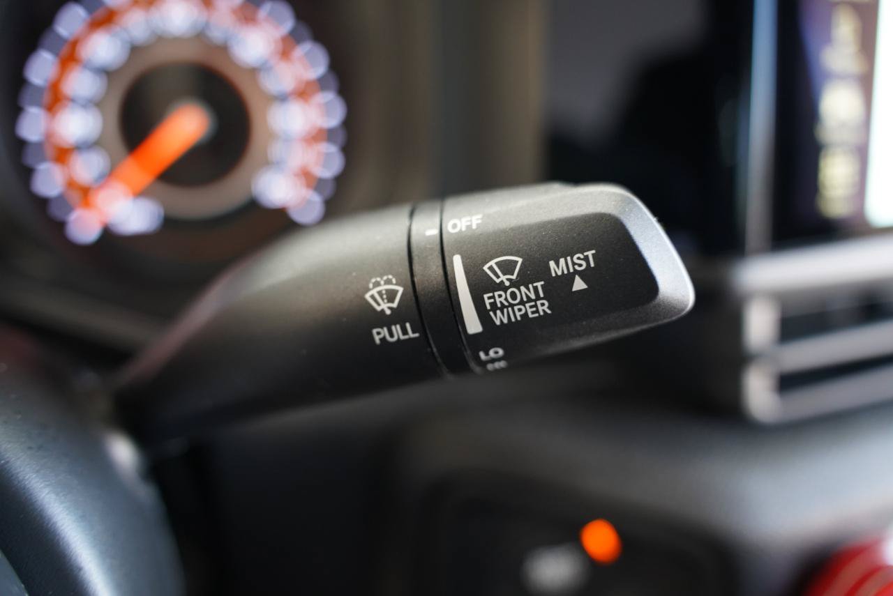 Used 2024 Jeep Gladiator Sport AWD/4WD image 15