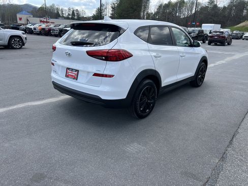 Used 2019 Hyundai Tucson SE AWD/4WD image 3