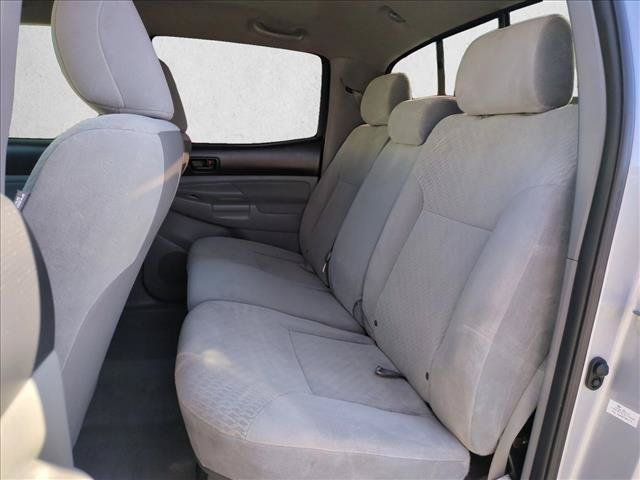 Used 2011 Toyota Tacoma 4x4 Double Cab w/ SR5 Pkg #2 image 17