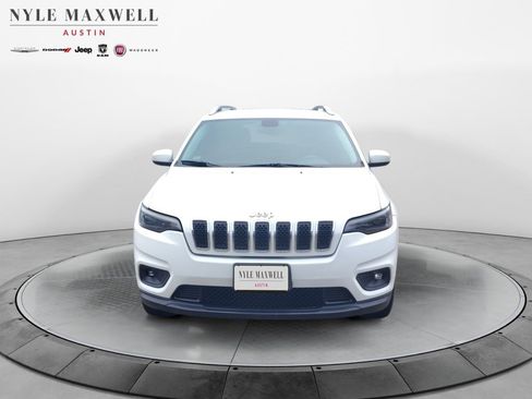 Used 2019 Jeep Cherokee Latitude w/ Popular Appearance Group image 17