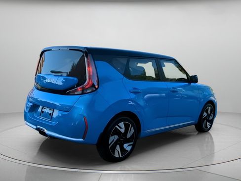 Used 2024 Kia Soul GT-Line FWD image 28