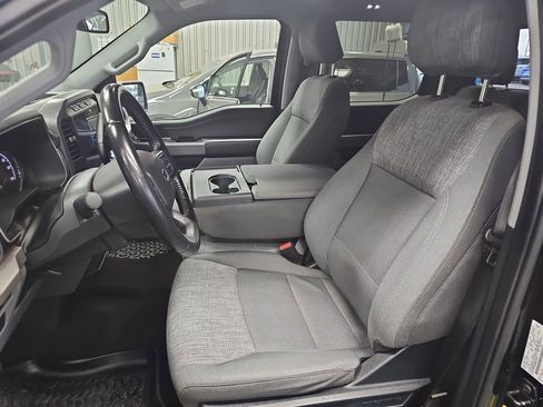 Used 2021 Ford F150 XLT w/ Equipment Group 302A High image 15