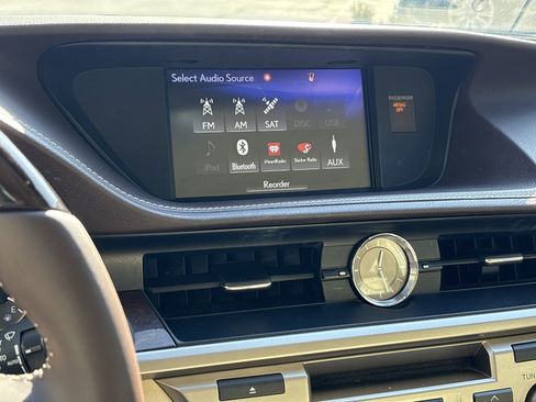 Used 2017 Lexus ES 350 image 23