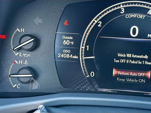 Used 2023 Lexus LX 600 4WD w/ Luxury Package image 42