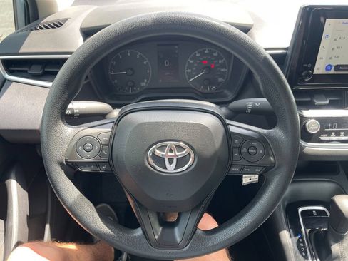 Used 2024 Toyota Corolla LE FWD image 14