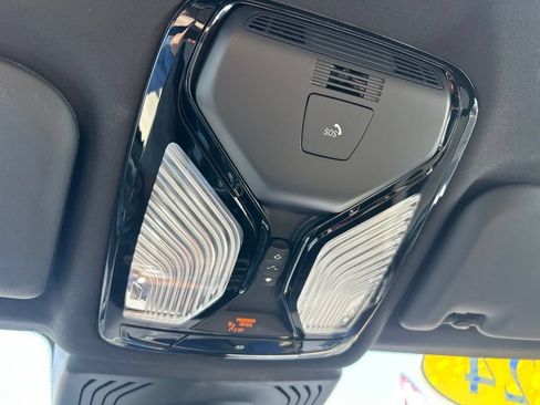 Used 2024 BMW X3 sDrive30i w/ Premium Package RWD image 40