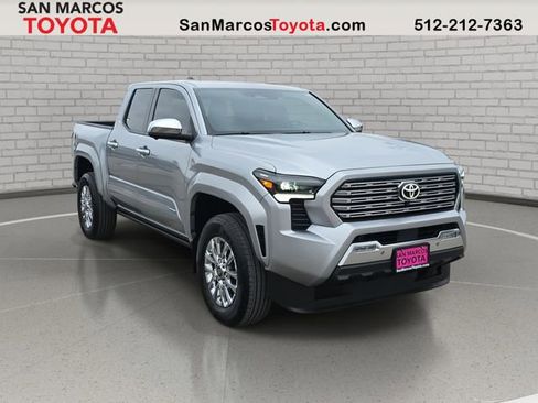 Certified 2025 Toyota Tacoma Limited image 3