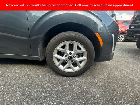Certified 2024 Kia Soul LX w/ Option Group 015 FWD image 4