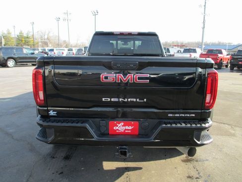 Used 2023 GMC Sierra 3500 Denali w/ Denali Ultimate Package image 6