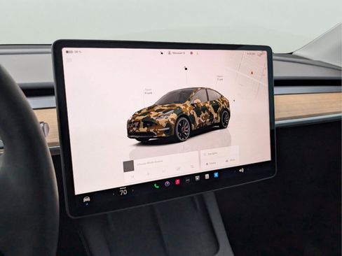 Used 2024 Tesla Model Y Performance AWD/4WD image 16