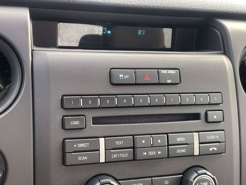 Used 2011 Ford F150 STX AWD/4WD image 17