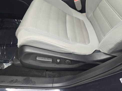 Used 2018 Honda CR-V EX image 28