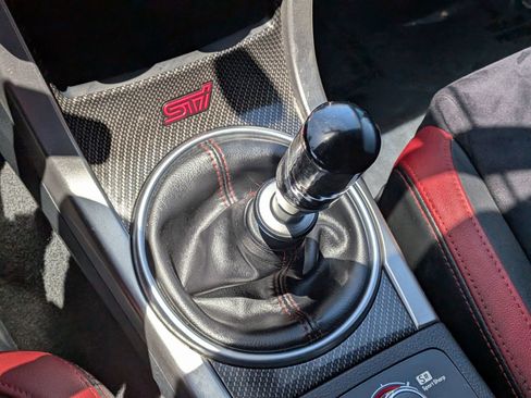 Used 2017 Subaru WRX STI AWD/4WD image 27