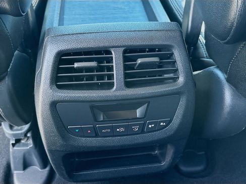 Used 2020 Honda Pilot EX image 22