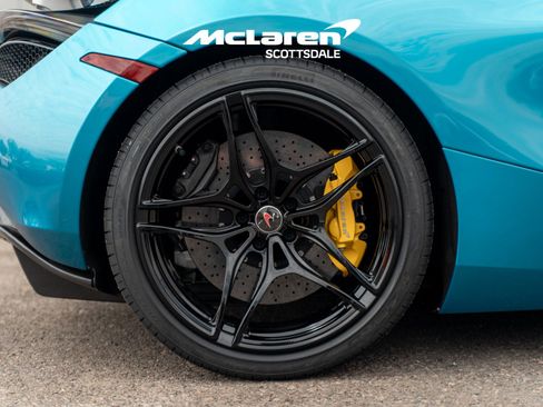 Used 2020 McLaren 720S Performance image 21