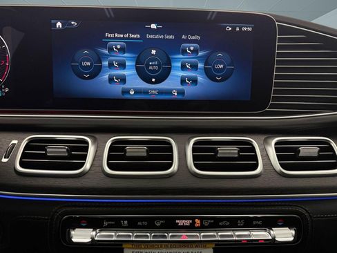 New 2026 Mercedes-Benz Maybach GLS 600 4MATIC image 30