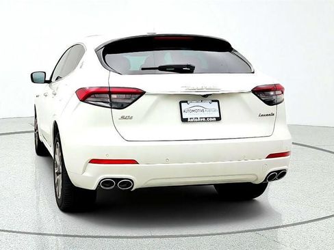 Used 2021 Maserati Levante S AWD/4WD image 6