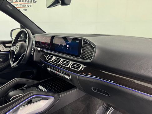 Used 2024 Mercedes-Benz GLE 350 4MATIC image 37
