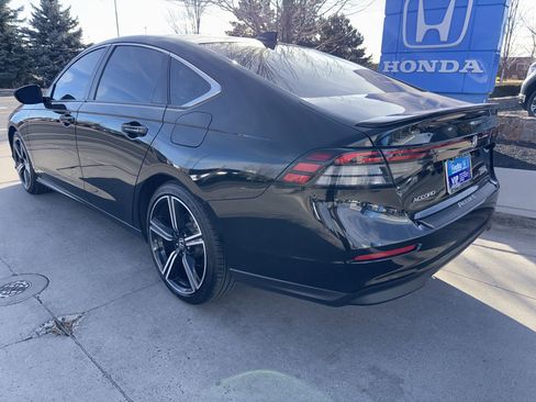 Used 2023 Honda Accord Sport image 8