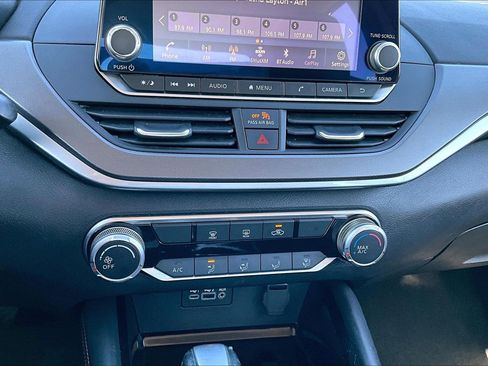 Used 2023 Nissan Altima 2.5 SR image 15