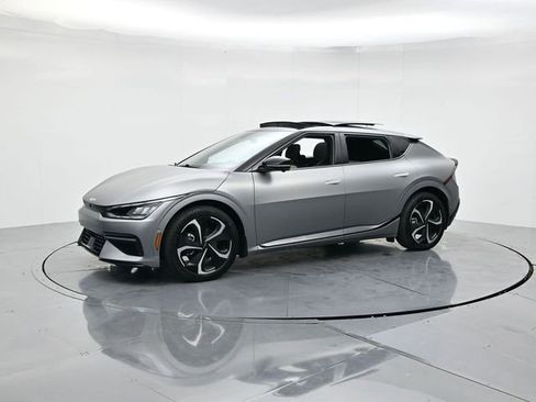Used 2023 Kia EV6 GT-Line w/ GT-Line White Seat Package image 5
