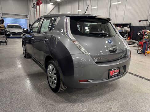 Used 2017 Nissan Leaf S w/ Charge Package image 30