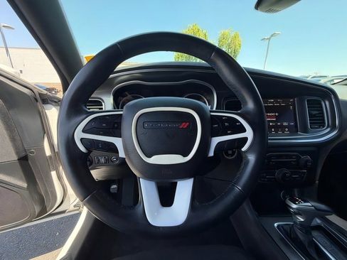 Used 2018 Dodge Charger SXT Plus RWD image 19