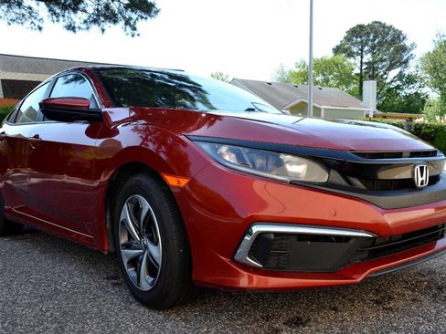 Used 2020 Honda Civic LX image 7