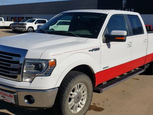 Used 2014 Ford F150 Lariat w/ Equipment Group 502A Luxury image 5