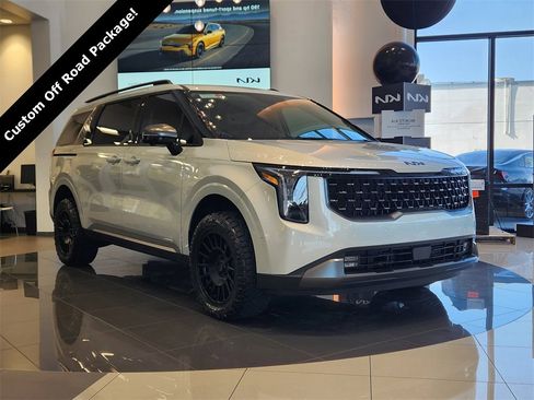 New 2026 Kia Carnival SX w/ SX Dark Edition Package image 2