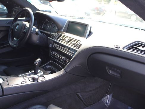 Used 2012 BMW 650i Coupe image 12