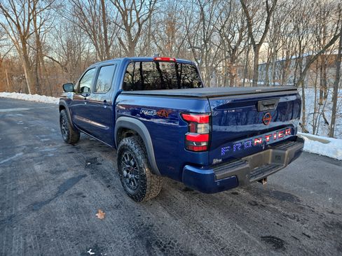 Used 2022 Nissan Frontier PRO-4X w/ Pro-4X Premium Package image 6