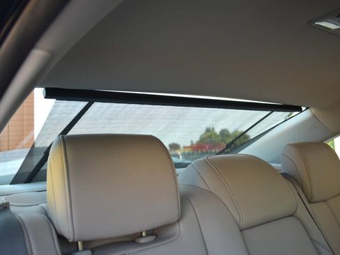 Used 2014 Toyota Avalon Limited w/ Technology Package FWD image 45