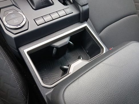 Used 2024 Toyota Tacoma SR5 RWD image 23