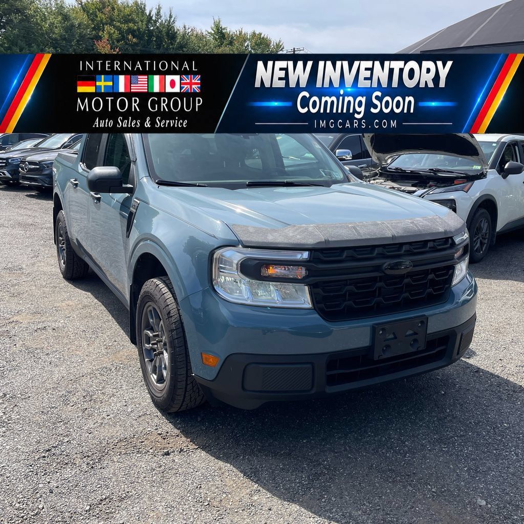 Used 2023 Ford Maverick XL FWD image 1