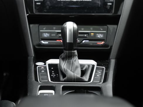 Used 2021 Volkswagen Arteon SEL Premium image 18