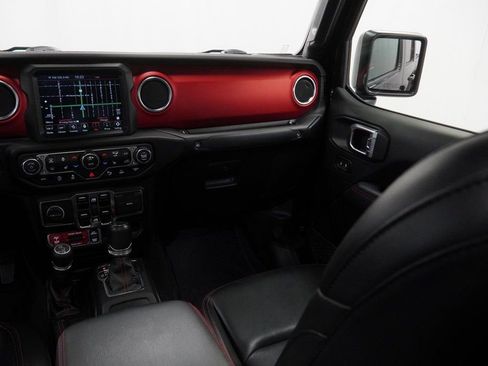 Certified 2021 Jeep Gladiator Rubicon image 31